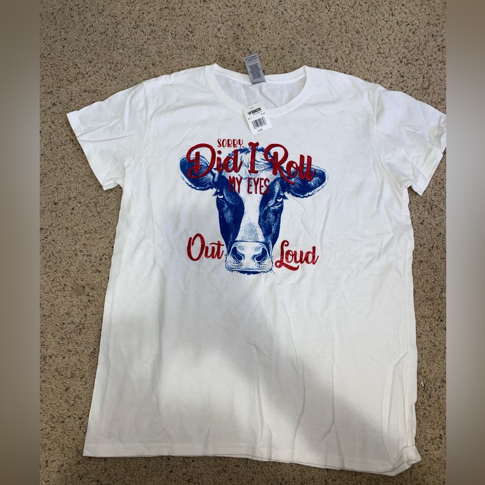 Tractor Supply medium cow shirt